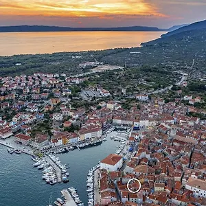 Franceska Apartment Cres